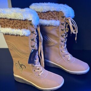 Southpole boots size 8
